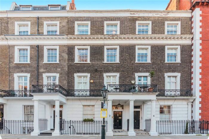 1 Bedroom Flat To Rent In Thurloe Square, London, SW7