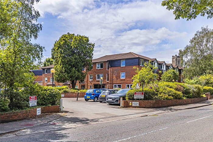 1 Bedroom Flat For Sale In Elstree Road, Bushey Heath, Bushey, Hertfordshire, WD23
