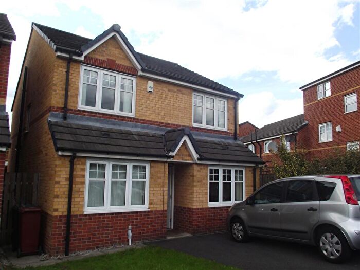 4 Bedroom Detached House To Rent In Manswood Drive, Cheetham Hill, M8