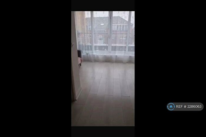 1 Bedroom Flat To Rent In Bedroom, London, RM10