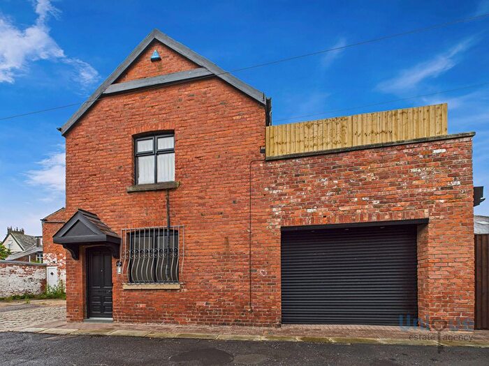 2 Bedroom Detached House To Rent In Church Road, Lytham St. Annes, Lancashire, FY8