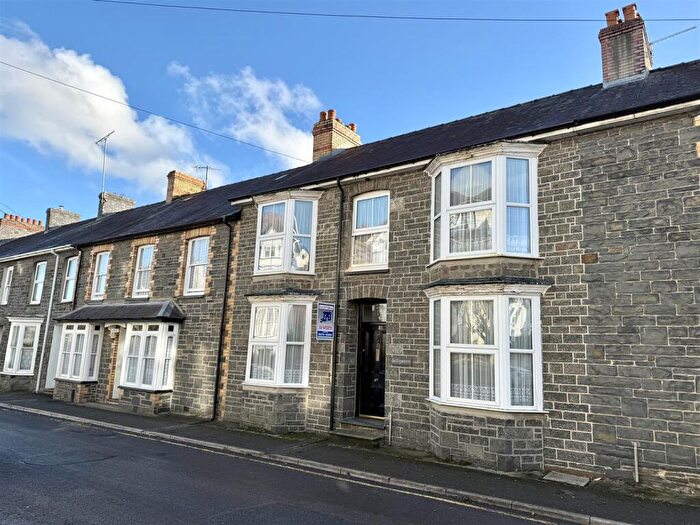 5 Bedroom House For Sale In Bryn Road, Lampeter, SA48