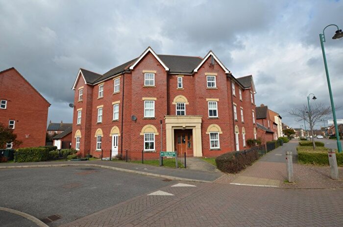 2 Bedroom Flat To Rent In East Water Crescent, Hampton Vale, Peterborough, PE7