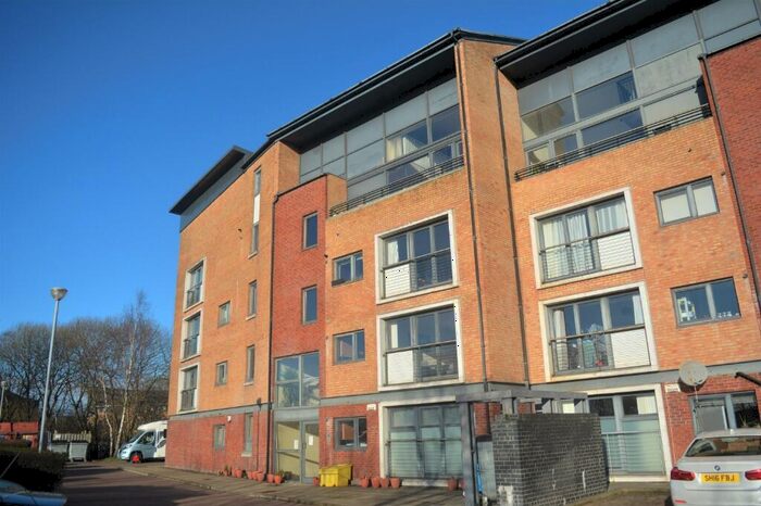 2 Bedroom Flat To Rent In Minerva Way, Flat /, Finnieston, Glasgow, G3