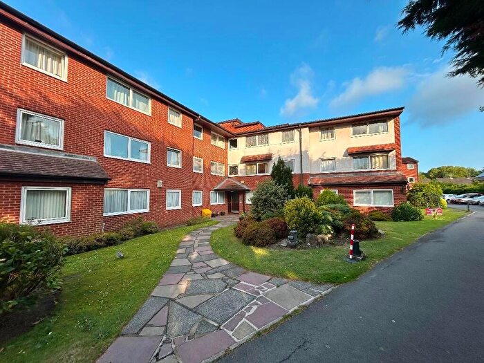 1 Bedroom Flat For Sale In Liverpool Road, Southport, Merseyside, PR8