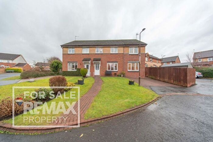 4 Bedroom Semi-detached House For Sale In Woodville Court, Broxburn, EH52