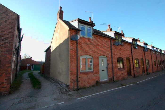 2 Bedroom House To Rent In Dale End Road, Derby, DE65