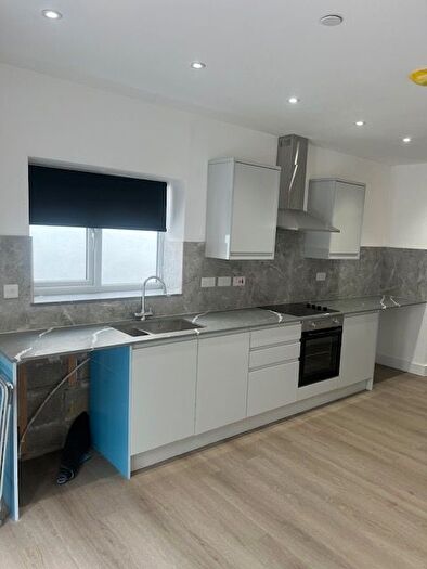 1 Bedroom Flat To Rent In Bertram Street, Cardiff, CF24