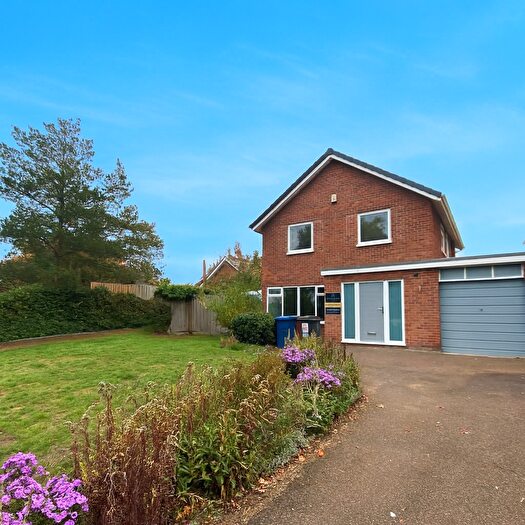 4 Bedroom House To Rent In Croxall Road, Edingale, B79