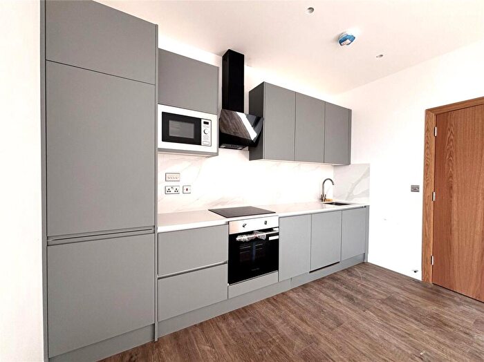 1 Bedroom Flat To Rent In Sheila House, Fleet, Hampshire, GU51