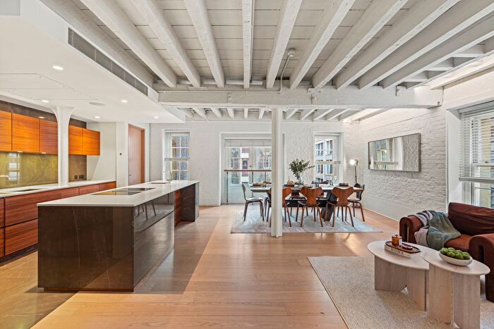 2 Bedroom Flat For Sale In New Street, City Of London, EC2M