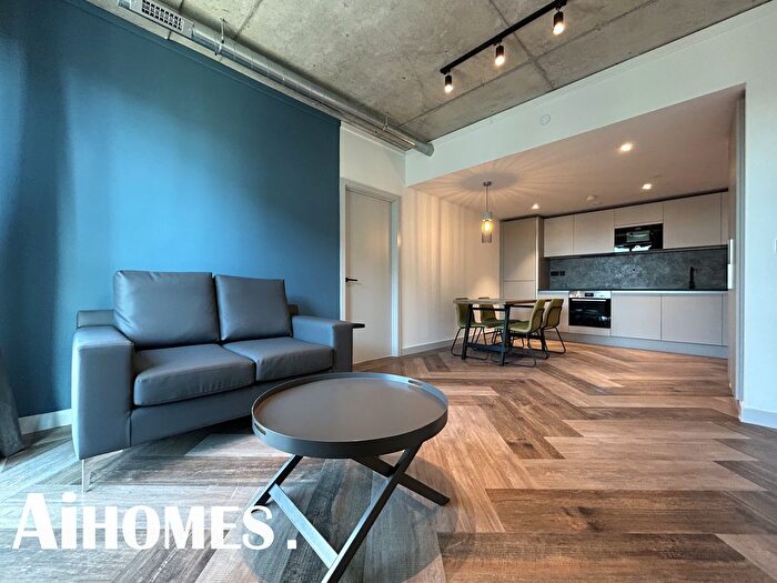 2 Bedroom Flat To Rent In Ancoats Gardens, Bendix Street, Manchester, M4