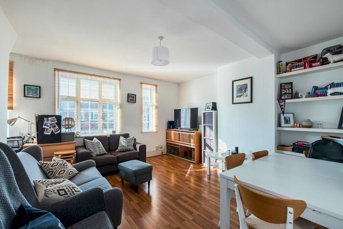 1 Bedroom Flat To Rent In Chapel Market, London, N1