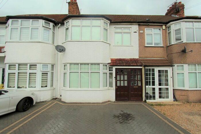 3 Bedroom Terraced House To Rent In Pembroke Road, London, N13