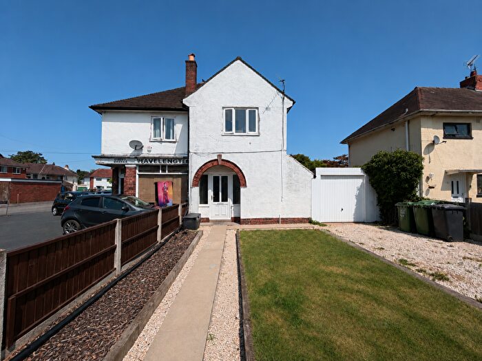 2 Bedroom Apartment To Rent In Baskerville Road, Kidderminster, Worcestershire, DY10