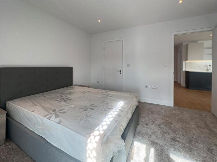 2 Bedroom Apartment To Rent In Dantzic Street, Park View, Manchester, M4