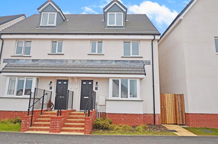 3 Bedroom Semi Detached House For Sale In Tutsan Lane, St. Austell, PL25