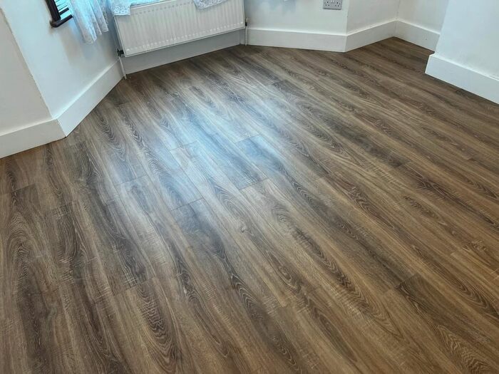 2 Bedroom Flat To Rent In Erskine Road, London, E17