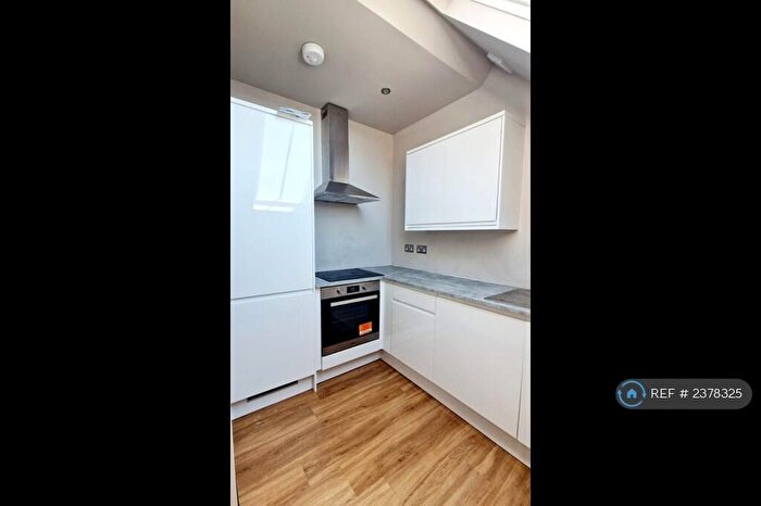 1 Bedroom Flat To Rent In Gibson House, Wallasey, CH44