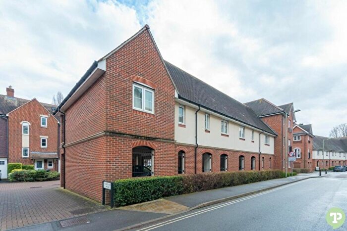 2 Bedroom Apartment To Rent In Thames View, Abingdon, OX14