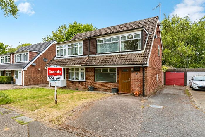 3 Bedroom Semi-Detached House For Sale In Anglesey Close, Crawley, RH11