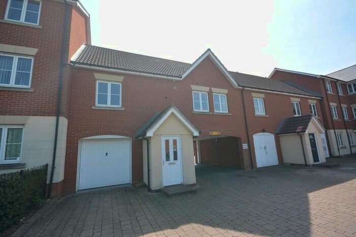 2 Bedroom Terraced House To Rent In Gerard Gardens, Chelmsford CM2