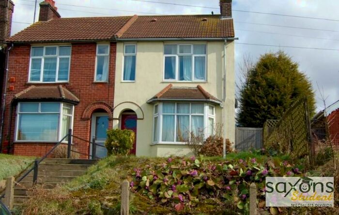 4 Bedroom Semi-Detached House To Rent In Elmstead Road, Colchester, Essex, CO4