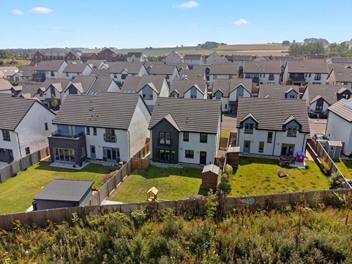 4 Bedroom Detached House For Sale In Forth Crescent, Bo'ness, EH51