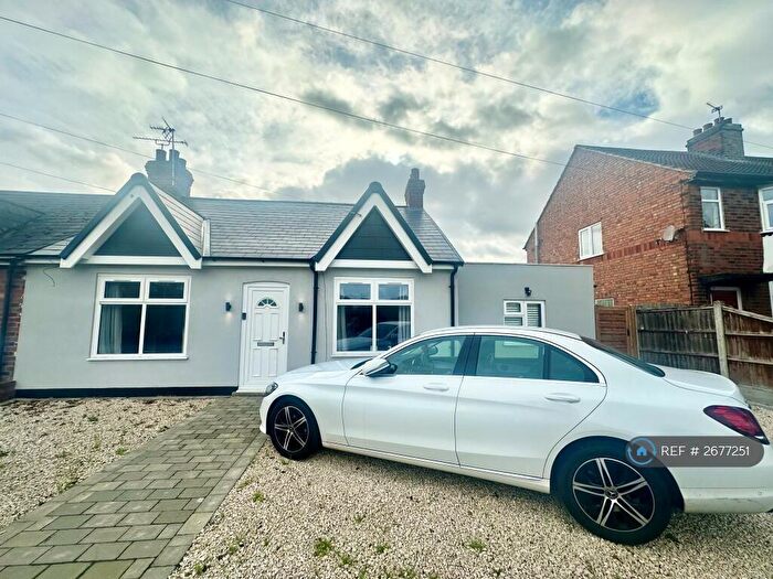 5 Bedroom Bungalow To Rent In Meadow Lane, Long Eaton, Nottingham, NG10