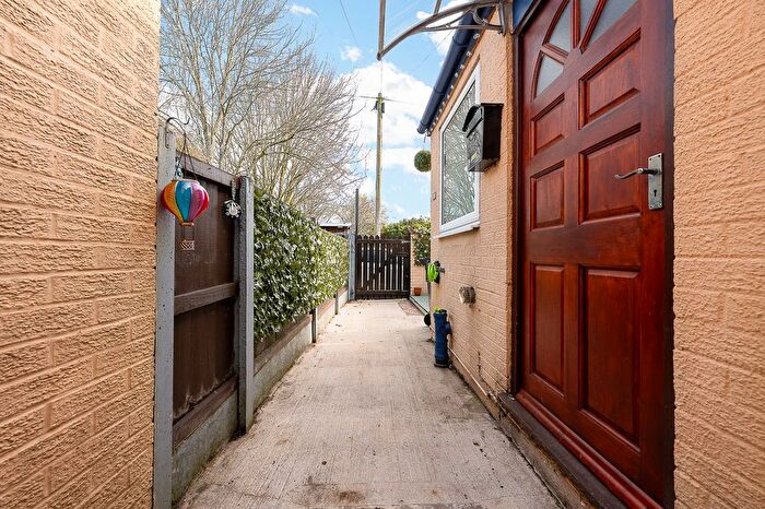 2 Bedroom Terraced House For Sale In Park Avenue, Ormskirk, L39