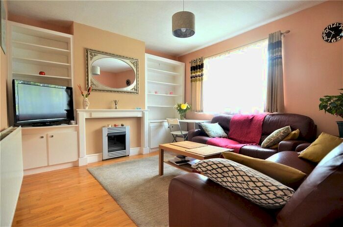1 Bedroom Flat To Rent In Shackleton Court, Croxted Road, West Dulwich, SE21