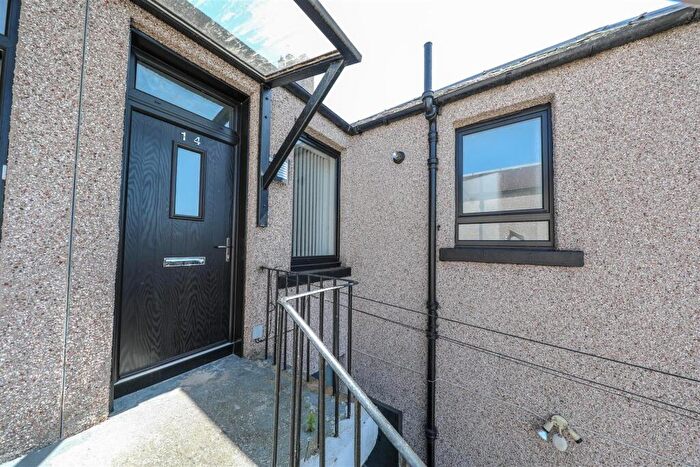 2 Bedroom Flat For Sale In Douglas Terrace, Windygates, KY8