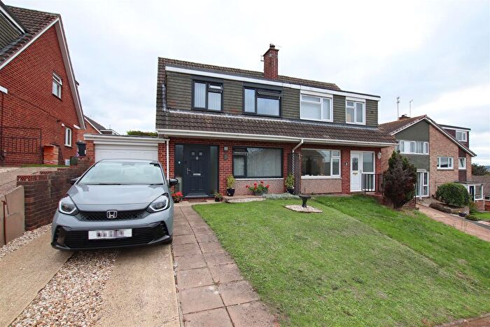 3 Bedroom Semi-Detached House For Sale In Gilbert Avenue, Broadfields, Exeter, EX2