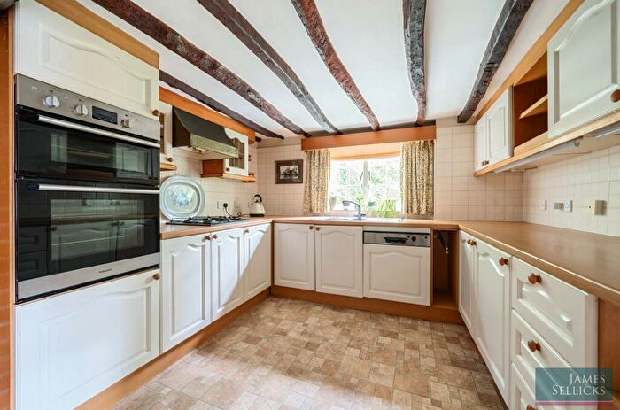 6 Bedroom Character Property For Sale In White House Farm, Back Lane, Burton Overy, Leicester, LE8