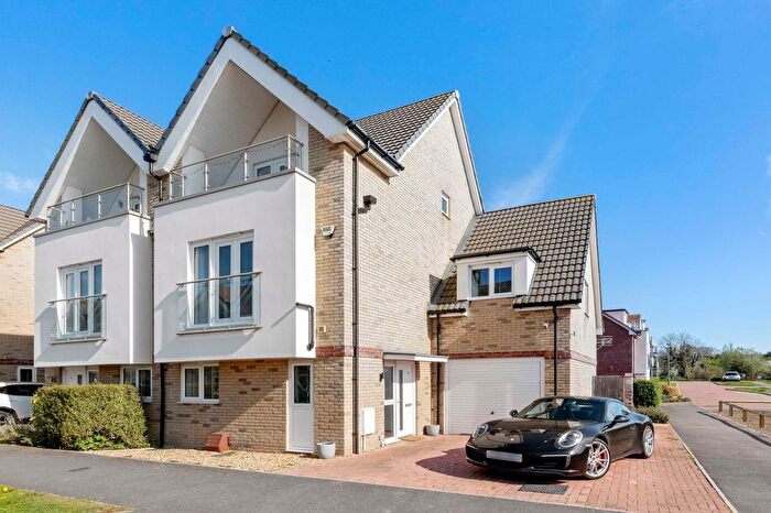 4 Bedroom Semi Detached House For Sale In Cheverton Avenue, Princes Risborough, HP27