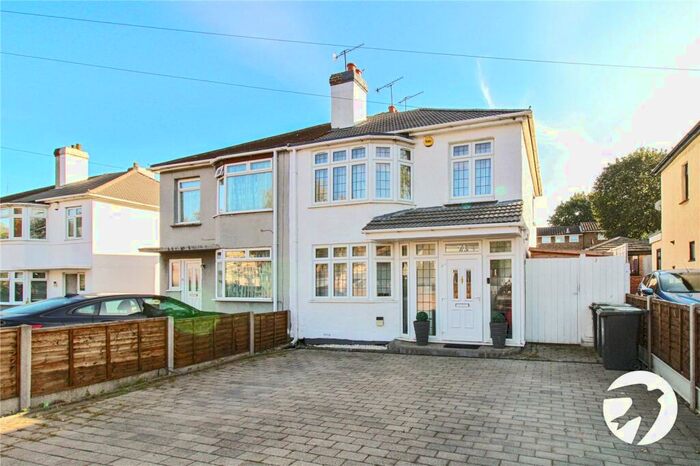 3 Bedroom Semi-Detached House To Rent In Valley Drive, Gravesend, Kent, DA12