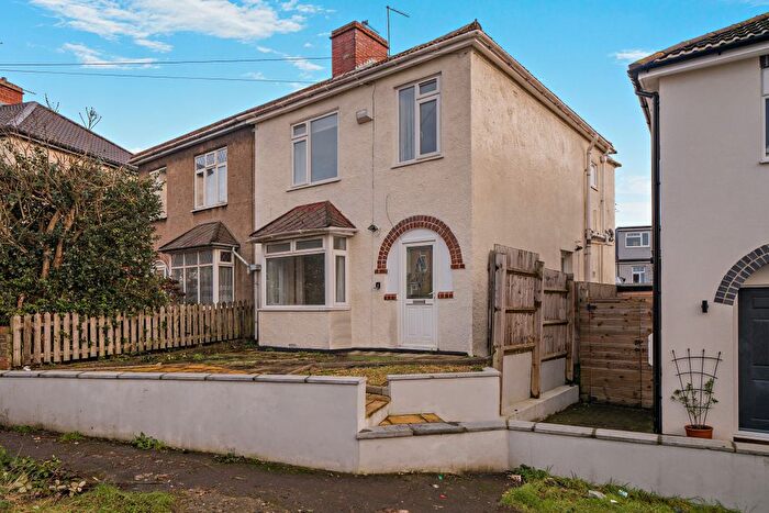 4 Bedroom Semi Detached House For Sale In Park Place, Bristol, BS5