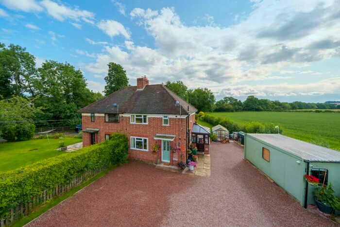 3 Bedroom House For Sale In Brook House, Ullingswick, Hereford, HR1