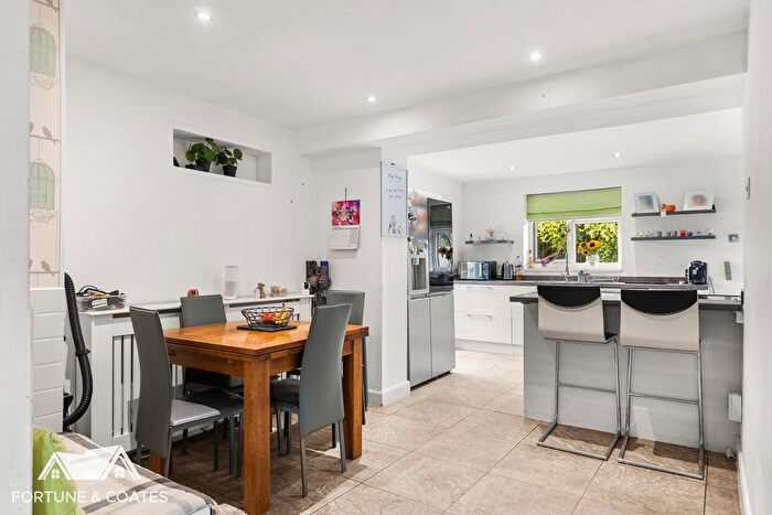 4 Bedroom Property For Sale In Spinning Wheel Mead, Harlow, CM18