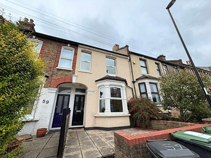 3 Bedroom Terraced House To Rent In Blythe Hill Lane, London, SE6