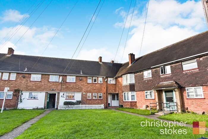 2 Bedroom Flat To Rent In Chadwell Avenue, Cheshunt, Waltham Cross, Hertfordshire, EN8