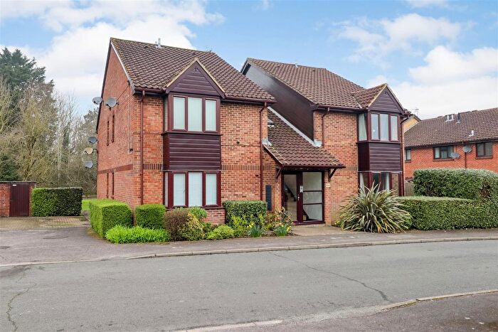Studio For Sale In Newbridge Close, Broadbridge Heath, Horsham, RH12
