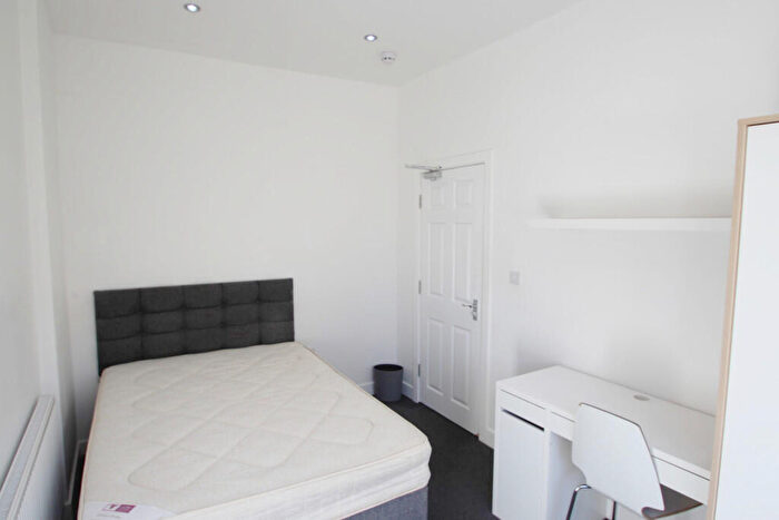 6 Bedroom Terraced House To Rent In Clara Street, Coventry, CV2