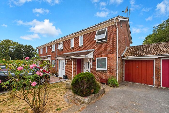 2 Bedroom End Terrace House For Sale In Flexford Green, Bracknell, Berkshire, RG12