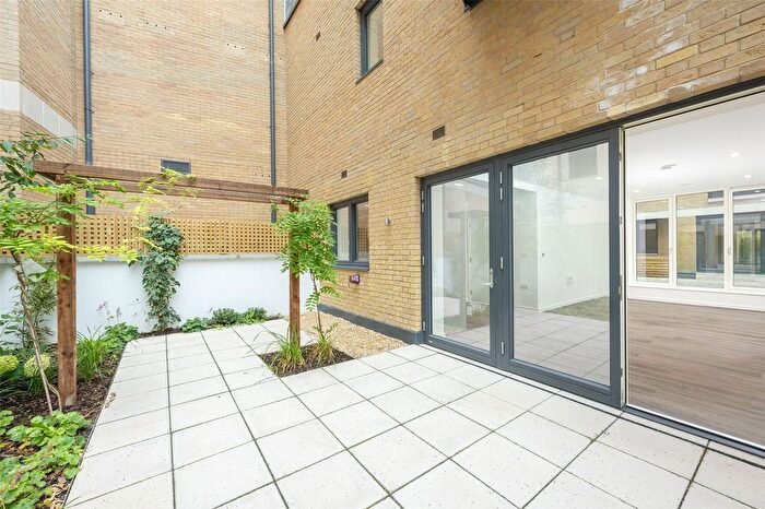 3 Bedroom Mews For Sale In Portobello Square, Cantle Mews, London, W10