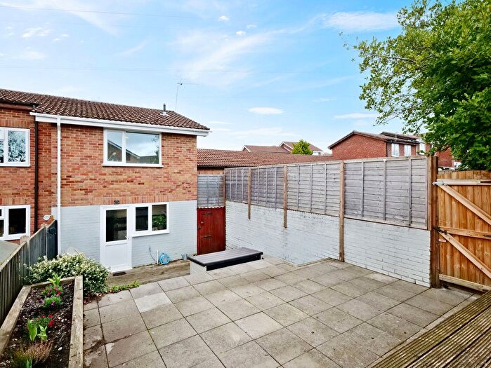 2 Bedroom End Terrace House For Sale In Sycamore Close, Creekmoor, Poole, BH17