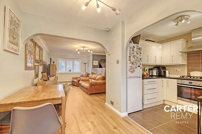 3 Bedroom Semi-Detached House For Sale In Wood Green, Basildon, SS13