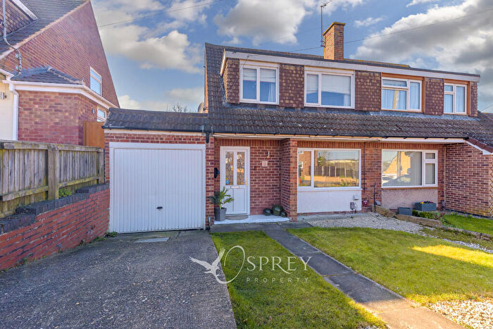 3 Bedroom Semi-Detached House For Sale In Grange Drive, Melton Mowbray, LE13