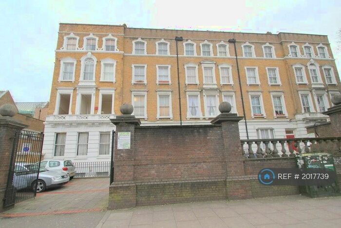 2 Bedroom Flat To Rent In Bow, London, E3