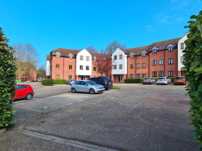 1 Bedroom Flat To Rent In Mill Court, Braintree, CM7